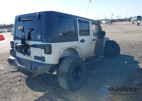 2009 Jeep Wrangler Unlimited X z USA, uszkodzony, nr VIN 1J4GA39199L765982